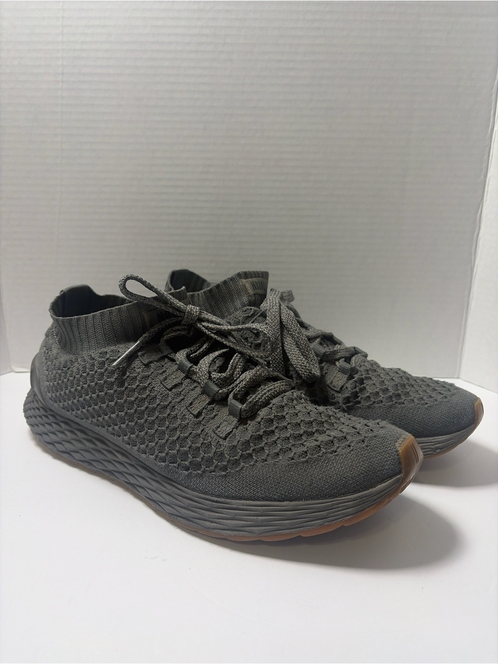 NOBULL Grey Knit Lace-Up Athletic Sneakers with Gum Outsole Women’s Size 12